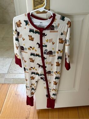 NWT Emerson & Friends Farm Print Convertible Foot Romper Pajama 18-24M